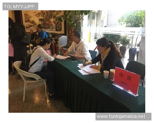 全球足球明星女友排行榜揭晓她们的魅力与风采不容错过