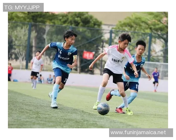 兰州体育公园足球明星助力青少年成长与足球文化传播 兰州体育公园足球明星助力青少年成长与足球文化传播