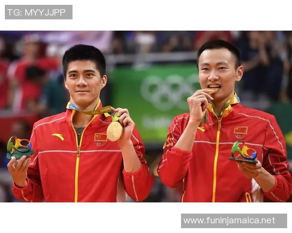 南京羽毛球队与西安羽毛球队赛后状态分析与复盘探讨 南京羽毛球队与西安羽毛球队赛后状态分析与复盘探讨