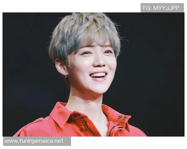 娱乐圈对足球明星的多元评价与影响力分析 娱乐圈对足球明星的多元评价与影响力分析