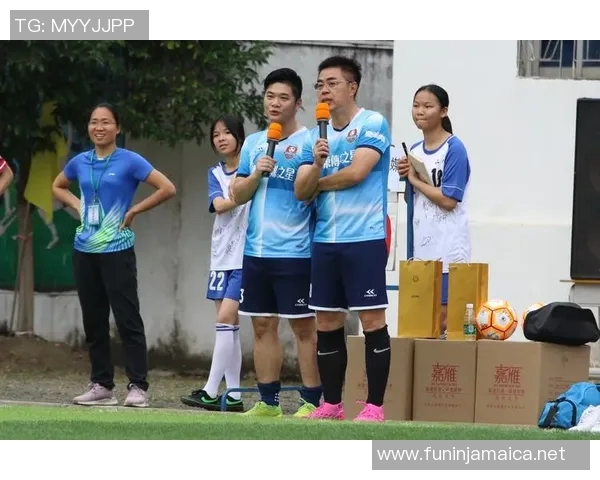 怀化足球之星的传奇旅程与荣耀时刻探秘 怀化足球之星的传奇旅程与荣耀时刻探秘