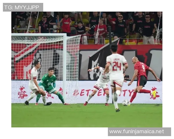 成都足球队在锦标赛中的实力展现与未来发展潜力分析 成都足球队在锦标赛中的实力展现与未来发展潜力分析