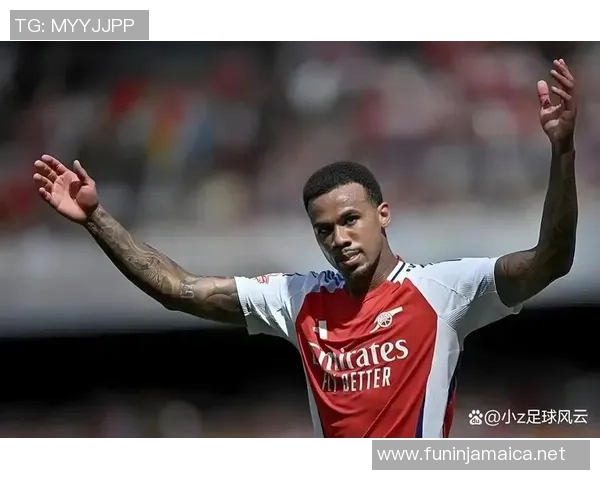 斜眼足球明星盘点他们的独特魅力与精彩瞬间