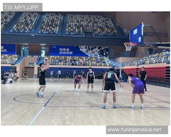 西安篮球队携手创新高荣登全国配合排名榜首展现团队实力 西安篮球队携手创新高荣登全国配合排名榜首展现团队实力