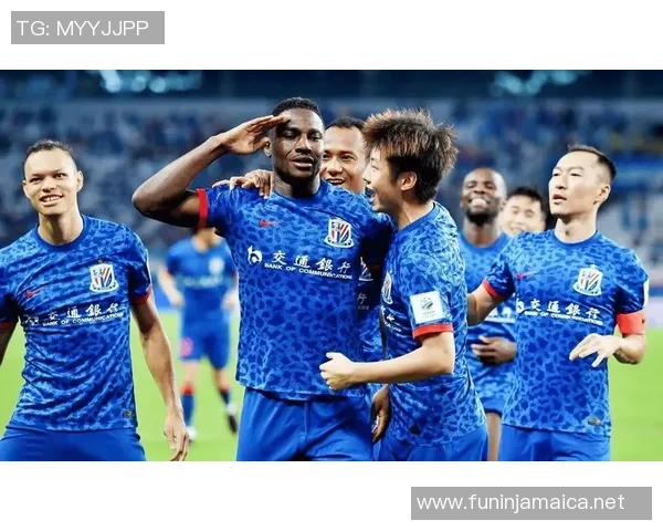 赛后分析:上海足球队与成都足球队的战术对决与技术细节探讨 赛后分析:上海足球队与成都足球队的战术对决与技术细节探讨